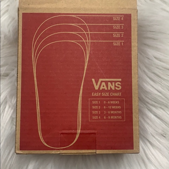 Vans - Picture 3 of 4